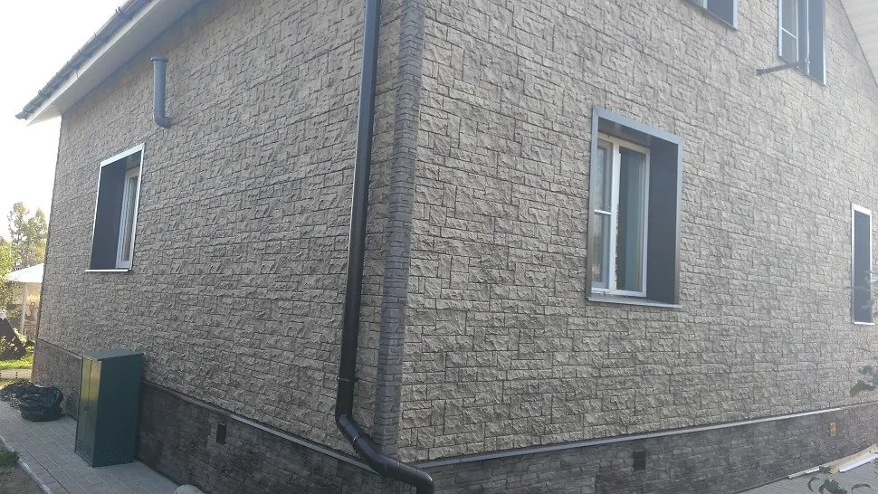 Отделка виниловым сайдингом